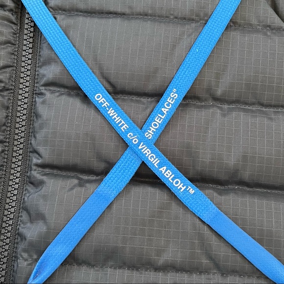 🎊HP!!🎉🖤 NWT🖤 OFF-WHITE Packable Hooded Puffer Jacket - Picture 4 of 16